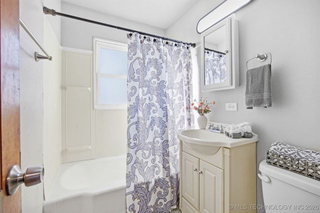 602 N 11th Street, Collinsville, OK 74021