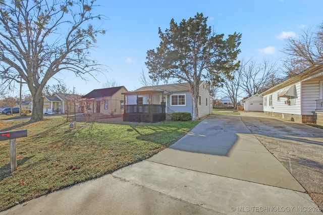 602 N 11th Street, Collinsville, OK 74021