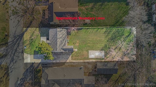 602 N 11th Street, Collinsville, OK 74021