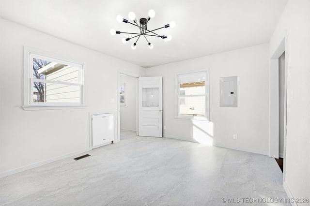 602 N 11th Street, Collinsville, OK 74021