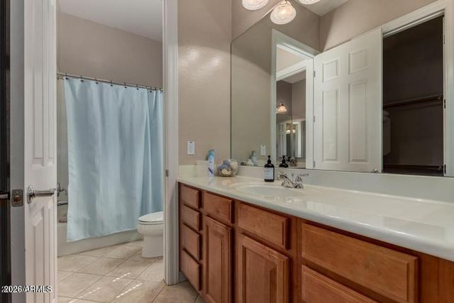 1706 W WESTERN STAR Boulevard, Phoenix, AZ 85041