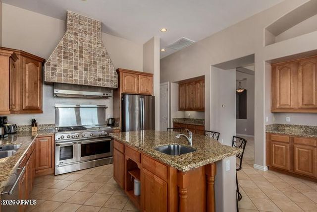 1706 W WESTERN STAR Boulevard, Phoenix, AZ 85041