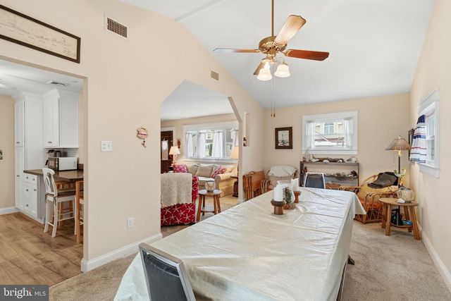 109 CALDWELL RD, Barnegat, NJ 08005