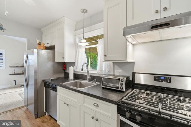 109 CALDWELL RD, Barnegat, NJ 08005