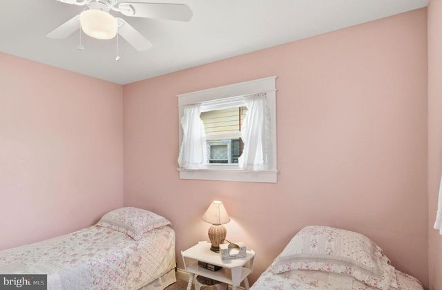 109 CALDWELL RD, Barnegat, NJ 08005