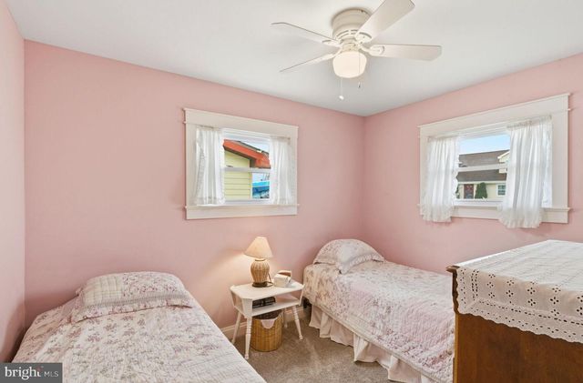 109 CALDWELL RD, Barnegat, NJ 08005