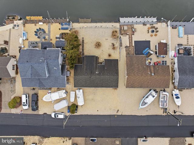 109 CALDWELL RD, Barnegat, NJ 08005