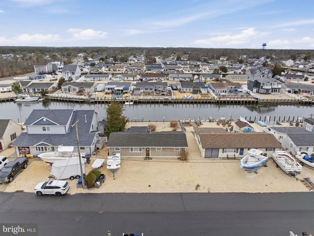 109 CALDWELL RD, Barnegat, NJ 08005