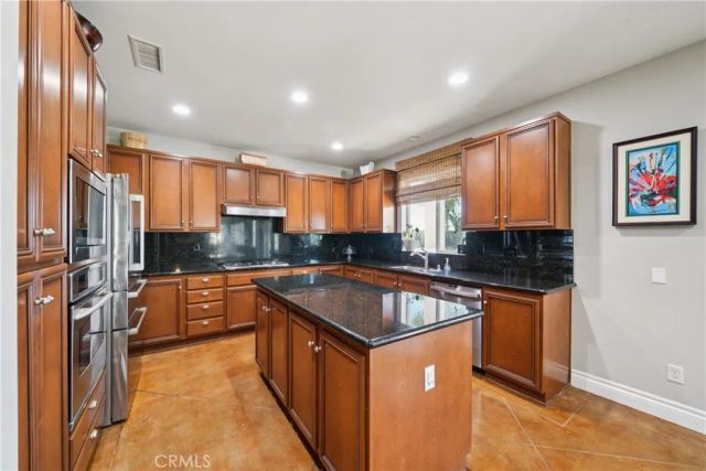 35893 Fairfax Court, Murrieta, CA 92562