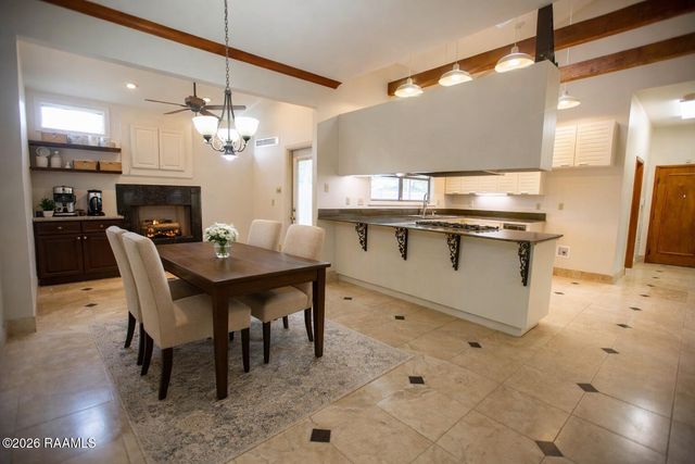 101 Hunters Holw, Lafayette, LA 70508