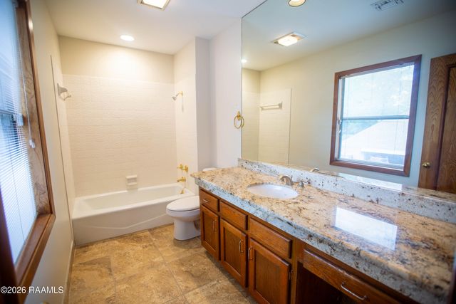 101 Hunters Holw, Lafayette, LA 70508