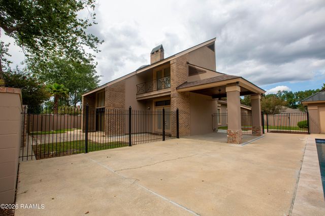 101 Hunters Holw, Lafayette, LA 70508
