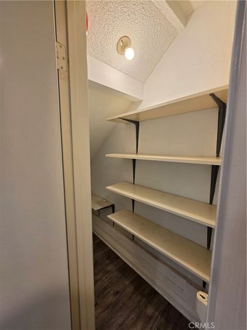 11107 Arminta Street 22, Sun Valley, CA 91352