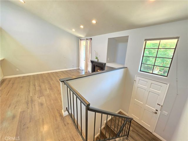 11107 Arminta Street 22, Sun Valley, CA 91352