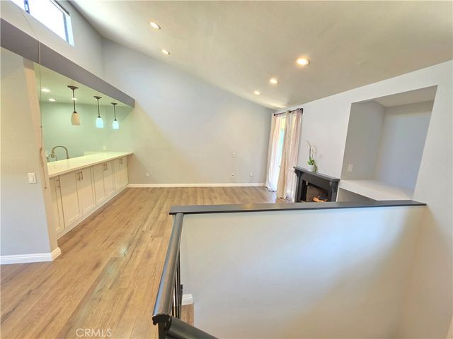 11107 Arminta Street 22, Sun Valley, CA 91352