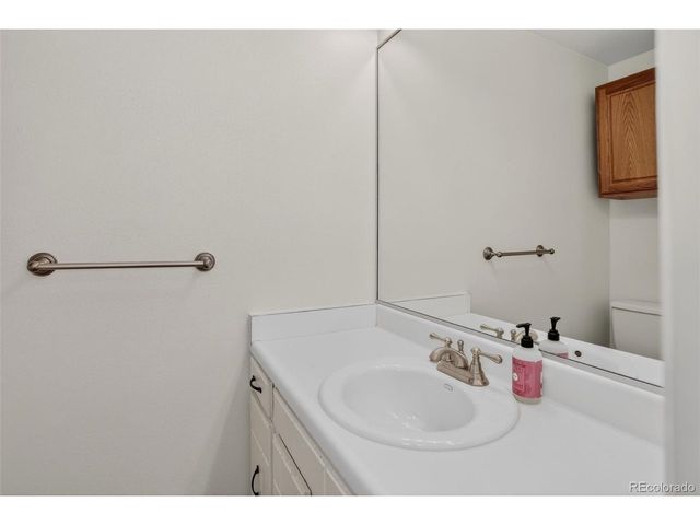 13184 E Linvale Pl, Aurora, CO 80014