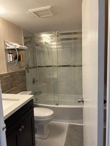 9050 NW 28th St 134, Coral Springs, FL 33065