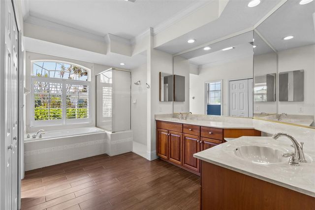 12209 CLUBHOUSE DRIVE, Lakewood Ranch, FL 34202