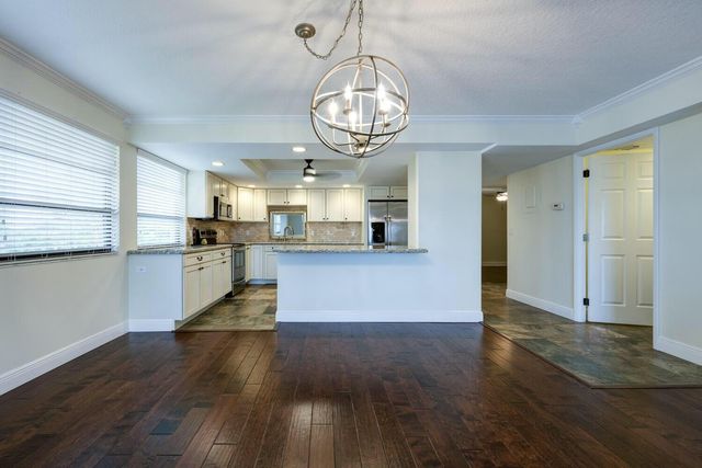 1036 Us Highway 1 315, North Palm Beach, FL 33408