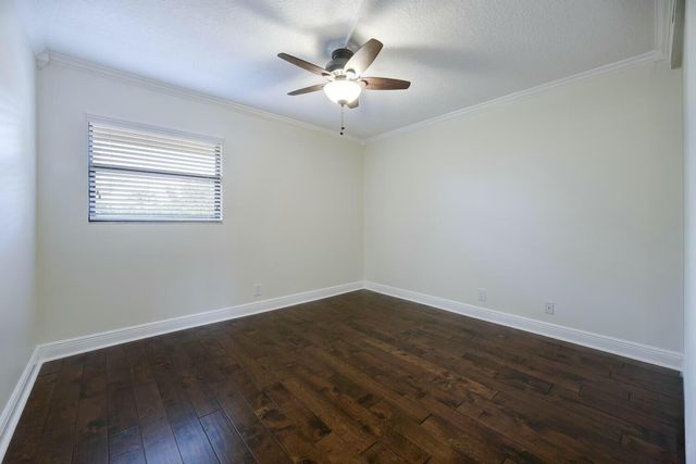 1036 Us Highway 1 315, North Palm Beach, FL 33408