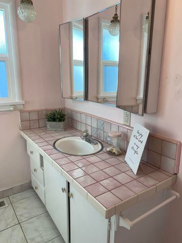 1726 Kane Street, Klamath Falls, OR 97603