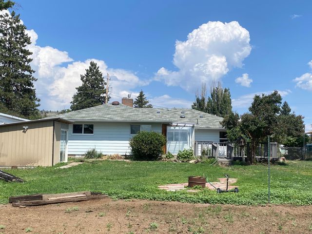 1726 Kane Street, Klamath Falls, OR 97603