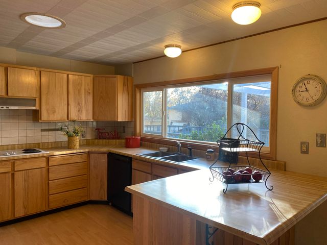 1726 Kane Street, Klamath Falls, OR 97603