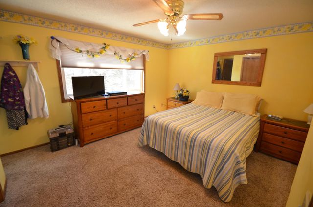 31066 Cedar Ridge Drive, Lindstrom, MN 55045