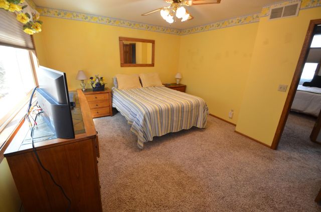 31066 Cedar Ridge Drive, Lindstrom, MN 55045