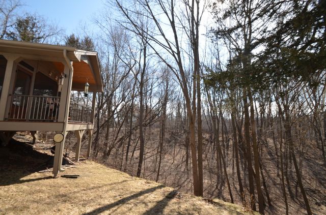 31066 Cedar Ridge Drive, Lindstrom, MN 55045