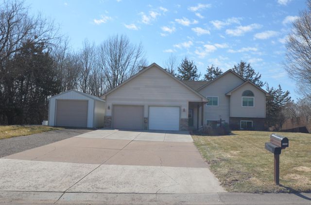 31066 Cedar Ridge Drive, Lindstrom, MN 55045