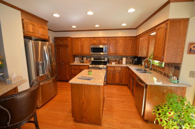 31066 Cedar Ridge Drive, Lindstrom, MN 55045