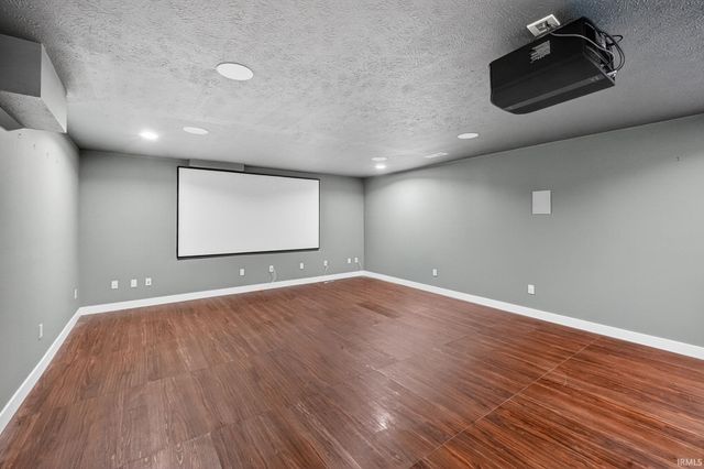 54715 Pierre Trails Drive, Osceola, IN 46561