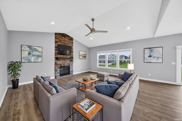 54715 Pierre Trails Drive, Osceola, IN 46561