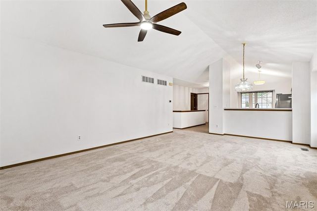 3026 Plum Creek Drive, St Peters, MO 63303