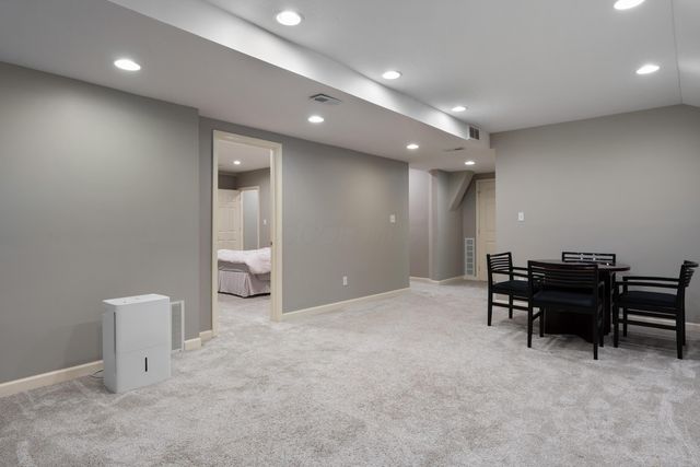 7050 Kellogg Drive, Powell, OH 43065