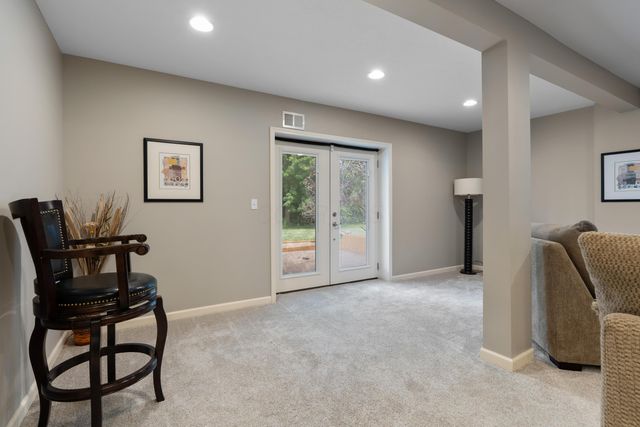 7050 Kellogg Drive, Powell, OH 43065