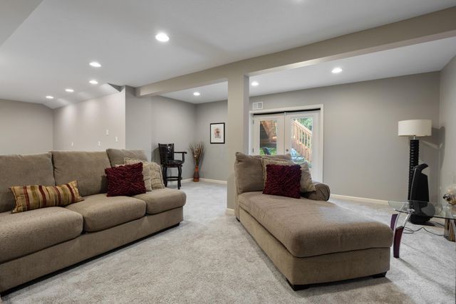 7050 Kellogg Drive, Powell, OH 43065
