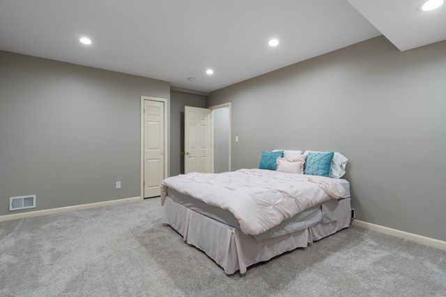 7050 Kellogg Drive, Powell, OH 43065