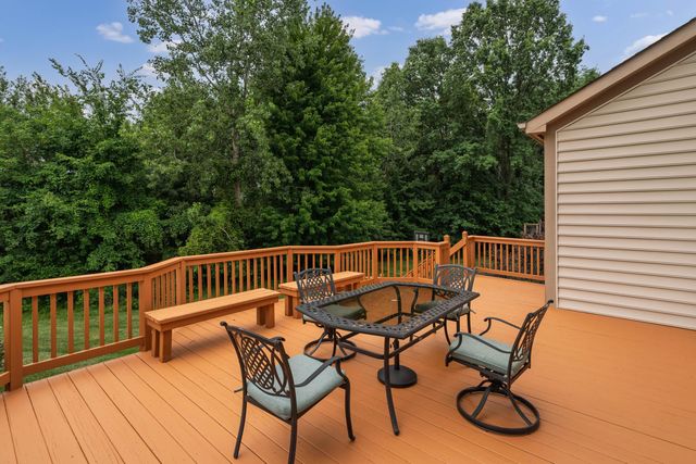 7050 Kellogg Drive, Powell, OH 43065