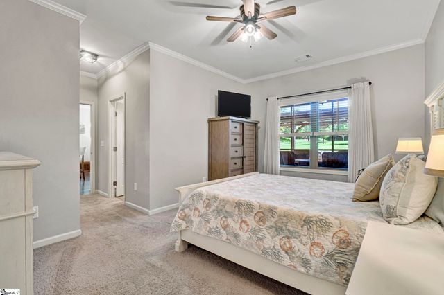 819 Asheton Commons Lane, Simpsonville, SC 29681