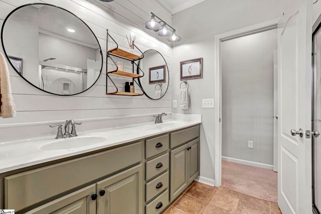 819 Asheton Commons Lane, Simpsonville, SC 29681