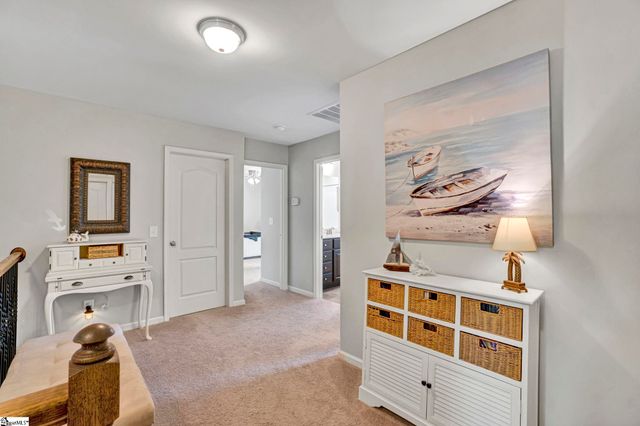 819 Asheton Commons Lane, Simpsonville, SC 29681