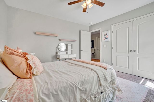 819 Asheton Commons Lane, Simpsonville, SC 29681