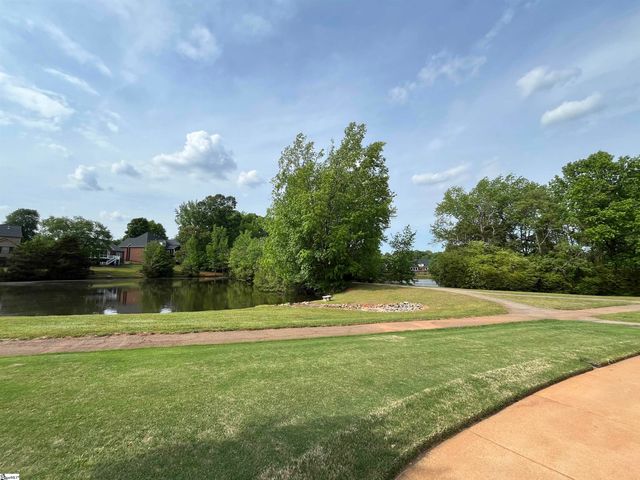 819 Asheton Commons Lane, Simpsonville, SC 29681