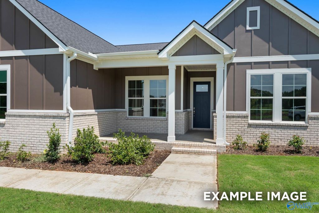 7506 Speckle Belly Boulevard, Owens Cross Roads, AL 35763