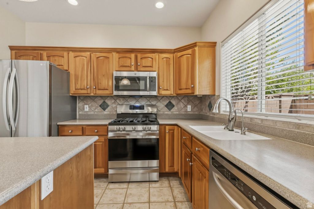 Image 12 of property listing at 1305 E RIVERSIDE DR #25, St. George, UT 84790