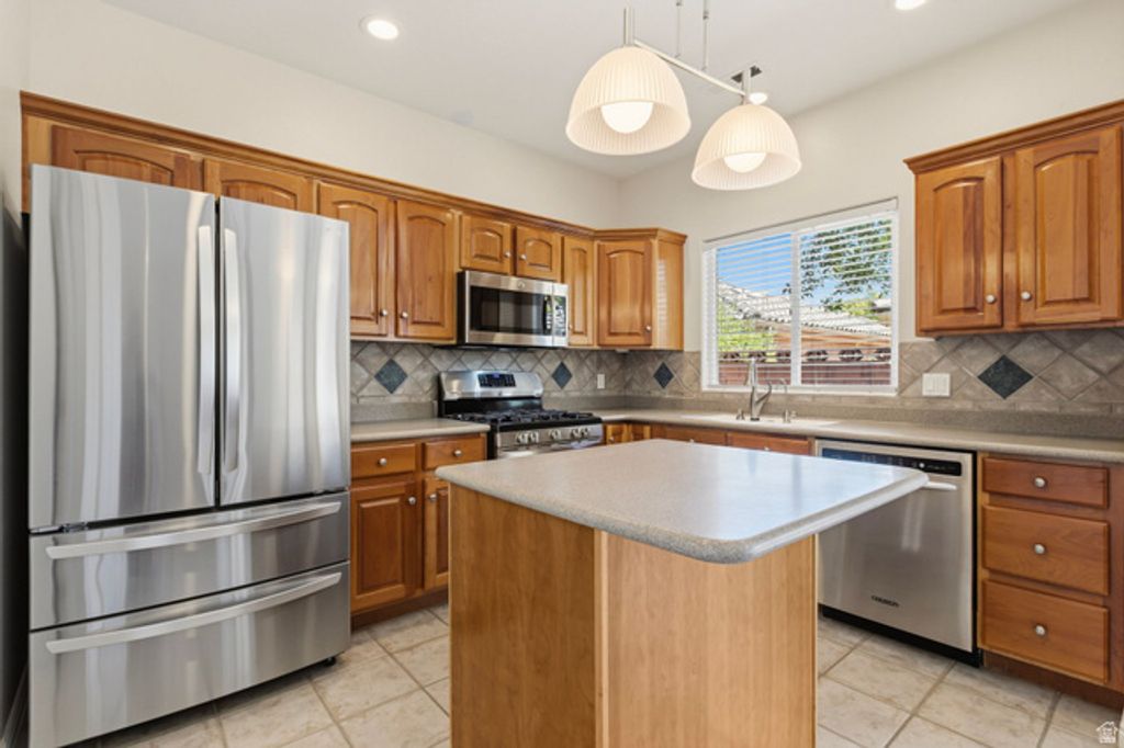 Image 13 of property listing at 1305 E RIVERSIDE DR #25, St. George, UT 84790