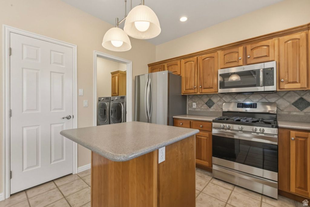 Image 14 of property listing at 1305 E RIVERSIDE DR #25, St. George, UT 84790