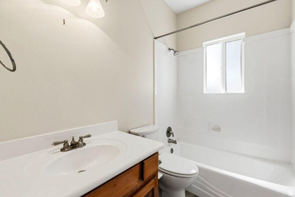 Image 20 of property listing at 1305 E RIVERSIDE DR #25, St. George, UT 84790